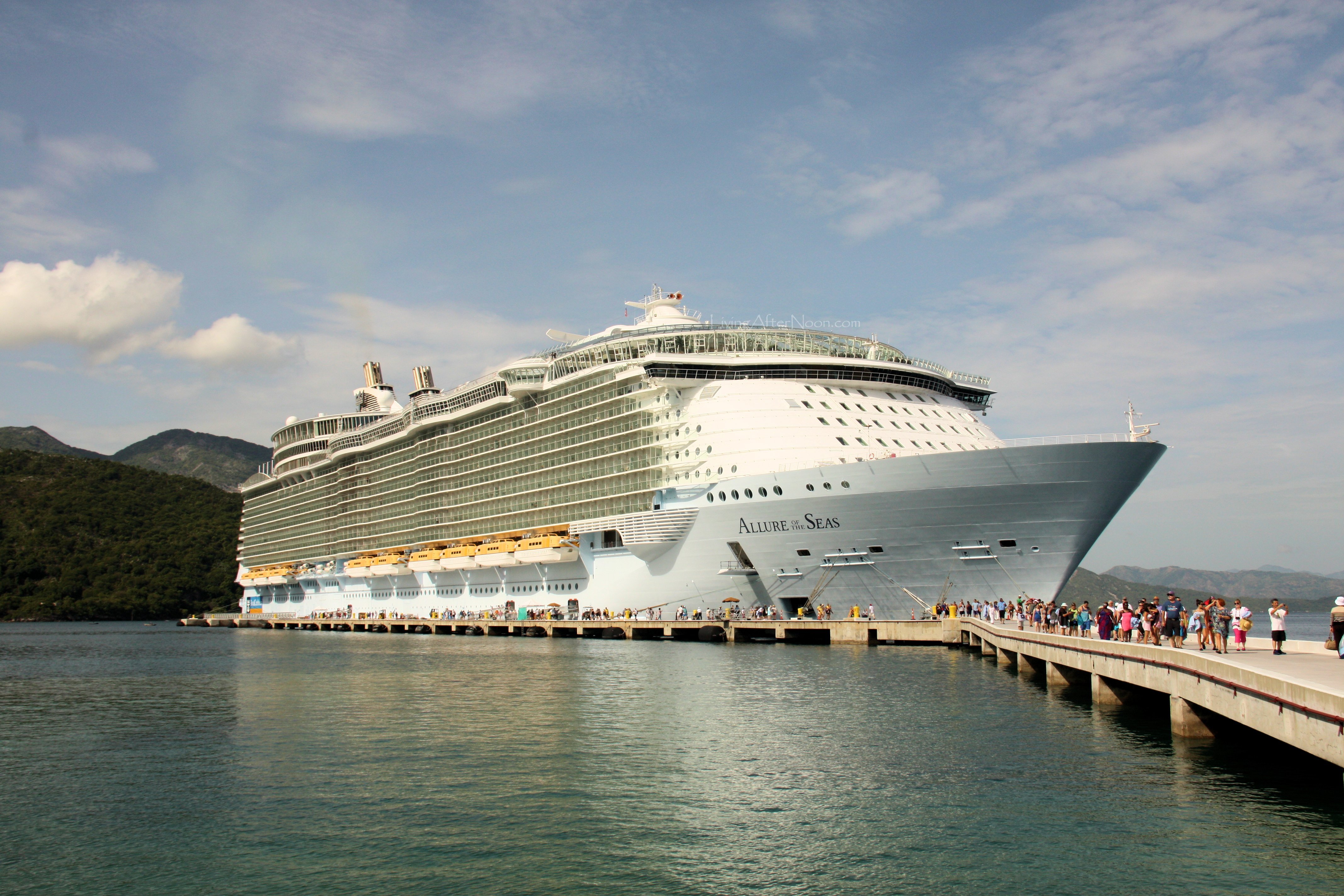 “Allure of The Seas” : The Enchanted Biggest Cruise Ship