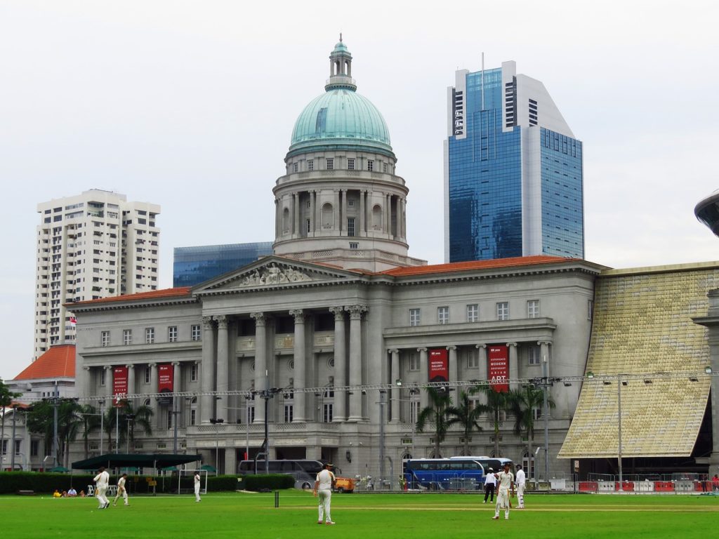 7 Must-Visit Attractions in Singapore
