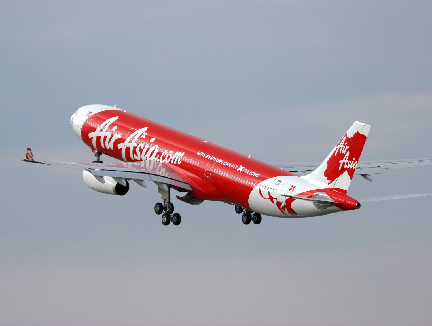 Accident of Airasia QZ8501 and Safety in Aviation Industry