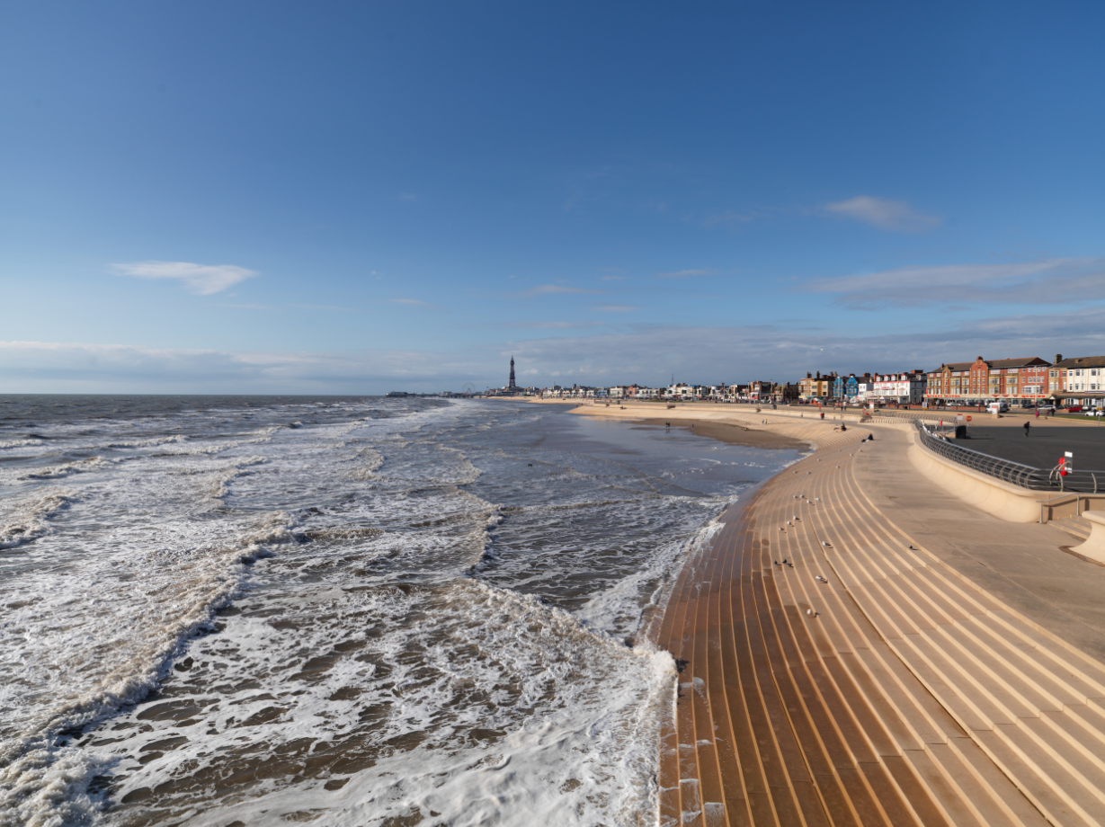 5 Reasons Why You Should Consider a UK Holiday This Year