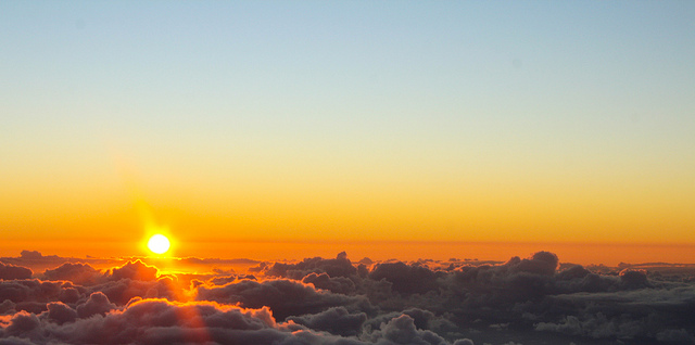 Sunrise at Haleakala National Park | © Courtney Collison/flickr